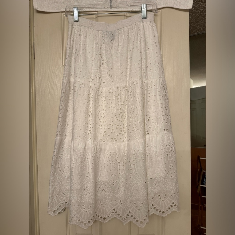 White Eyelet Skirt size M